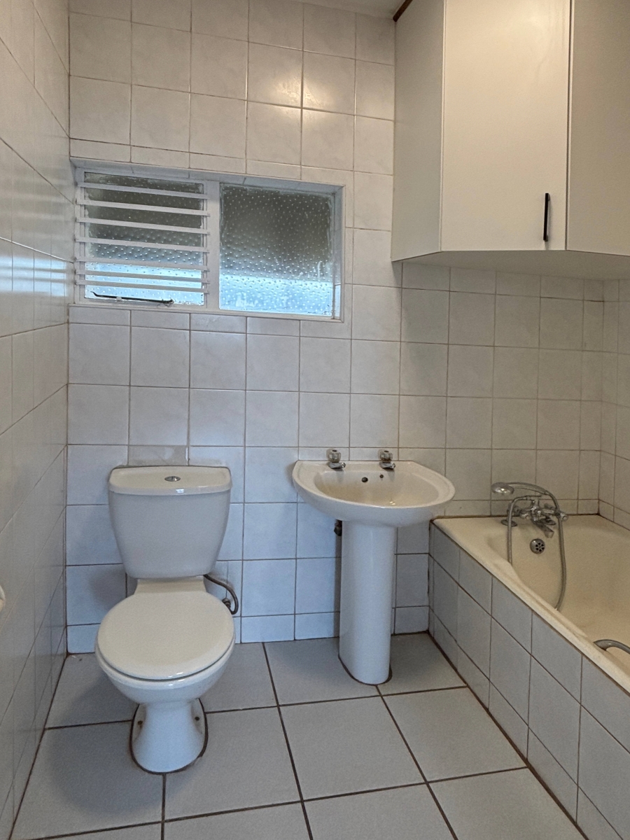 2 Bedroom Property for Sale in Walmer Eastern Cape